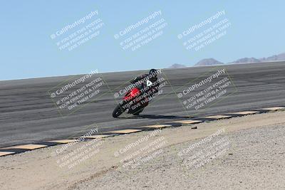 media/Oct-13-2025-Moto Forza (Mon) [[a66d839500]]/4-C Group/Session 2 (Bowl)/